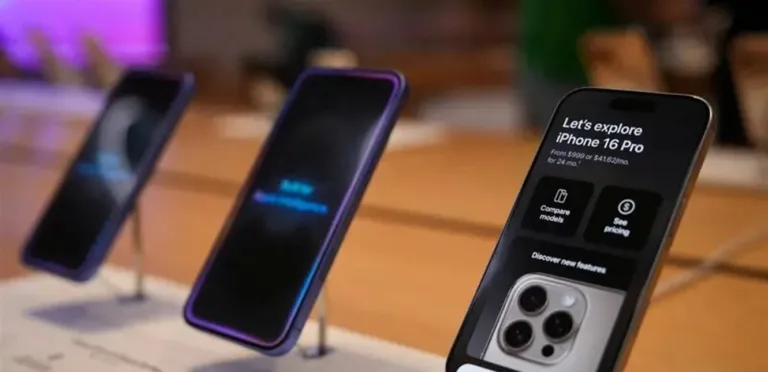 كيف تغير سعر هاتف iPhone خلال 19 عامًا؟