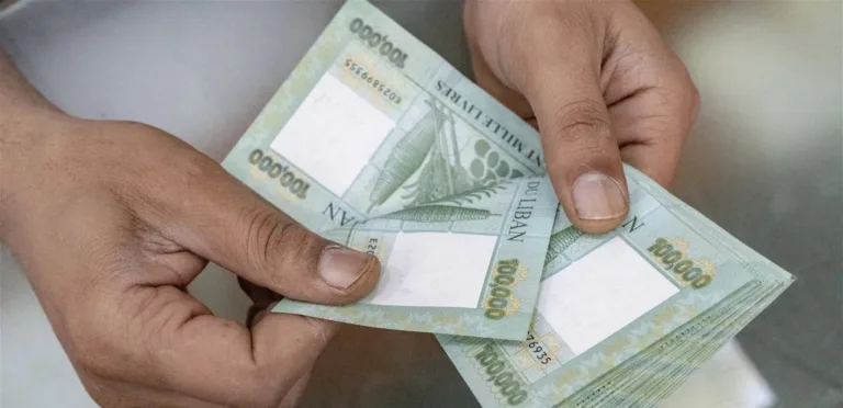 هل تجهز الحكومة لإلغاء الفارسـ300 ألف ليرة على البنزين؟