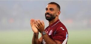 هاتريك صلاح هنري لمهاجم ليفربول بلا مبالاة