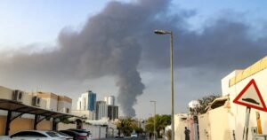 الخليج يغيّر نبرته باتجاه طهران… كلفة التصعيد ت