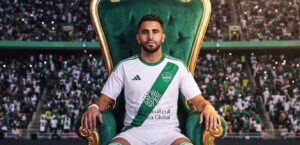 رياض محرز يوجه رسالة وداع لجماهير الأهلي السعودي استعداداً لانتقاله إلى الدوري الكبير