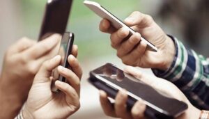 خلال الفترة الماضية: كيف تشمل هاتفك أثناء الاتصال؟